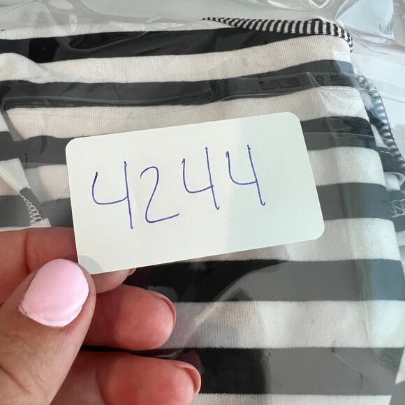 LULULEMON Women's Cool Racerback In Apex Stripe Black White - Picture 8 of 8